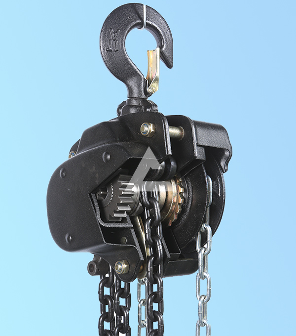 手動(dòng)葫蘆吊機(jī) 手動(dòng)葫蘆吊機(jī)