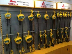 心不穩(wěn)難立足，手拉葫蘆不穩(wěn)難保平安